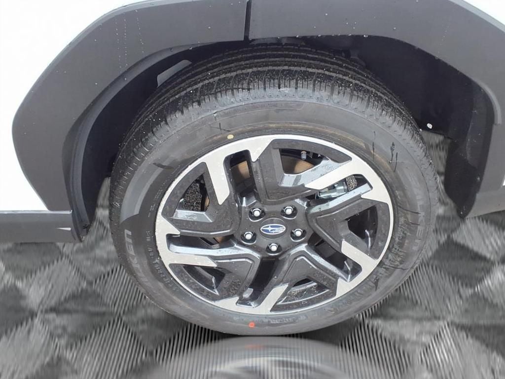 2025 Subaru FORESTER Limited Hybrid