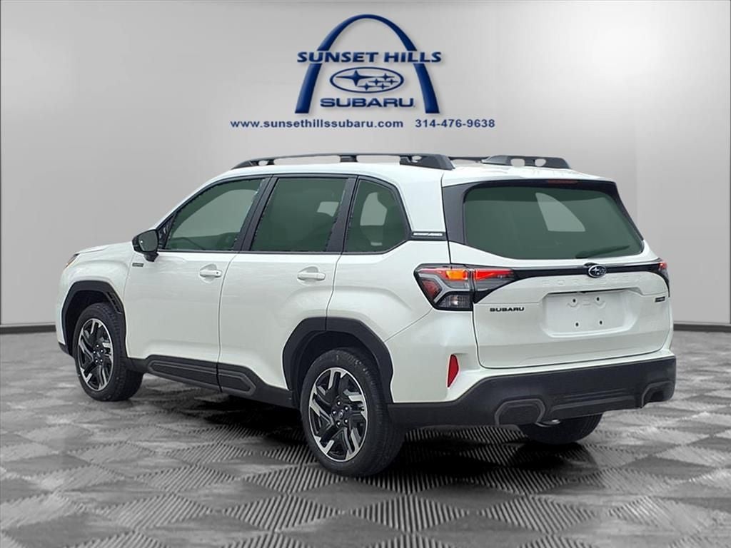 2025 Subaru FORESTER Limited Hybrid
